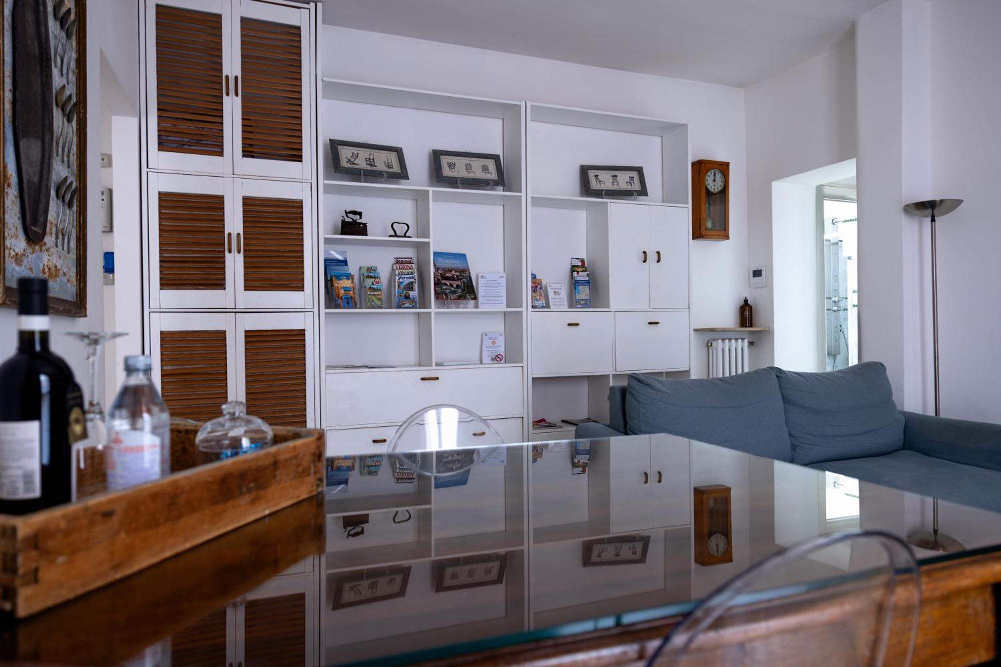 Boutique Apartment Ca Monastero เวโรนา ภายนอก รูปภาพ